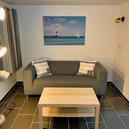 Apartment Segellast 5 *